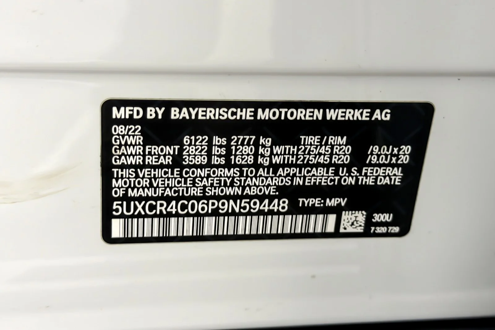 Used 2023 Alpine White BMW sDrive40i Sports Activity Vehicle image 28