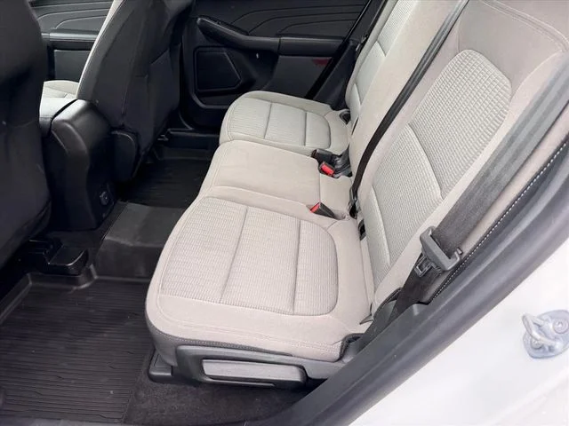 Used 2022 White Ford S image 10