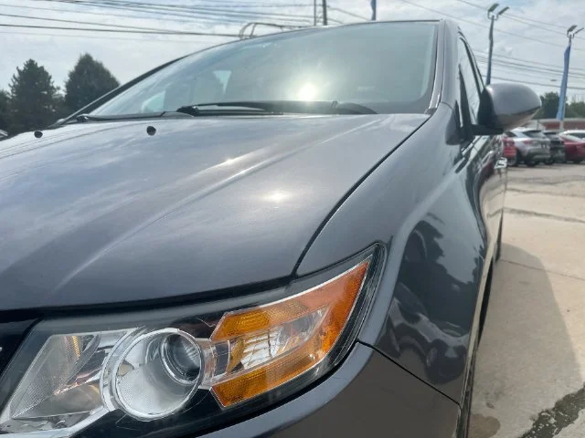 Used 2016 Gray Honda EX-L image 54
