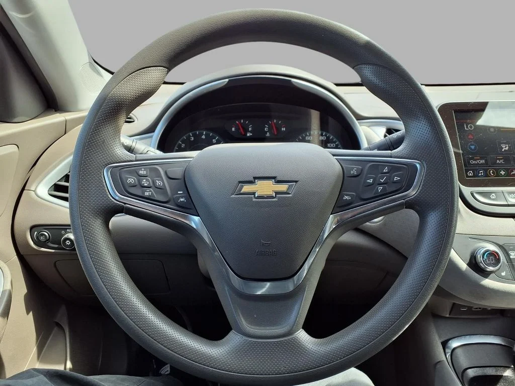 Used 2024 White Chevrolet LT image 15