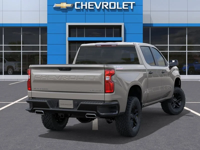 New 2026 White Chevrolet 4wd Crew Cab 147 image 4
