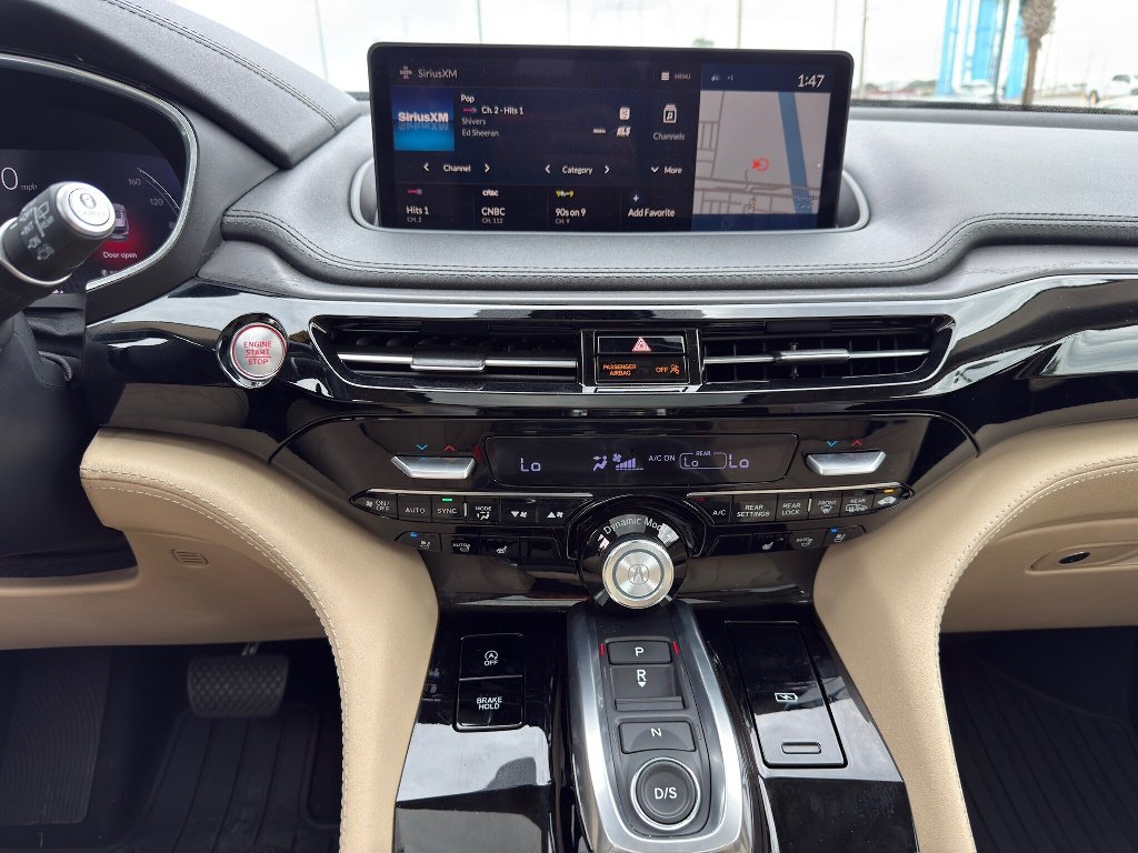 Used 2023  Acura SH-AWD w/Advance image 15