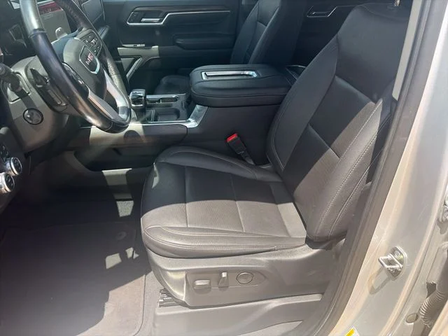 Used 2022 Silver GMC SLT image 12