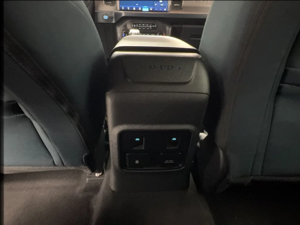 Used 2022 Green Ford Outer Banks image 33