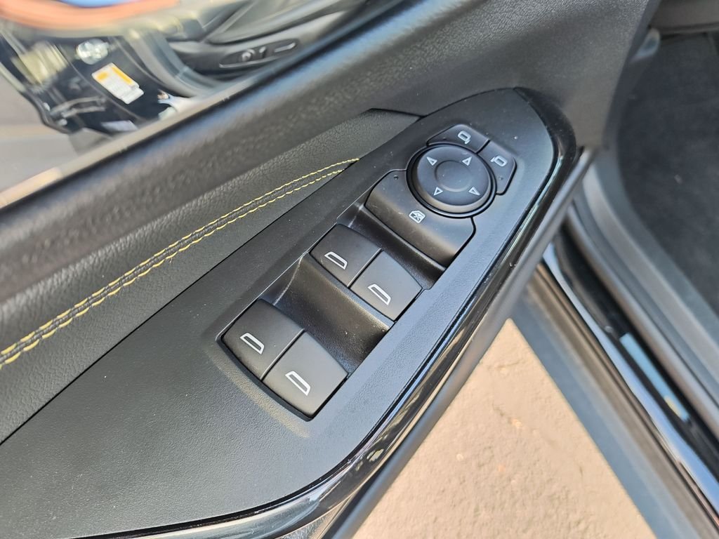 Used 2025 Black Chevrolet ACTIV image 11