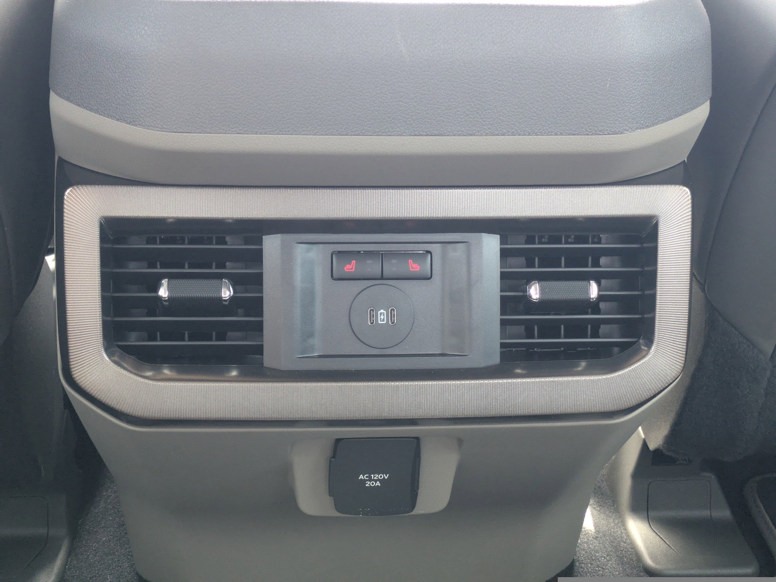 Used 2026  Ford Platinum image 16