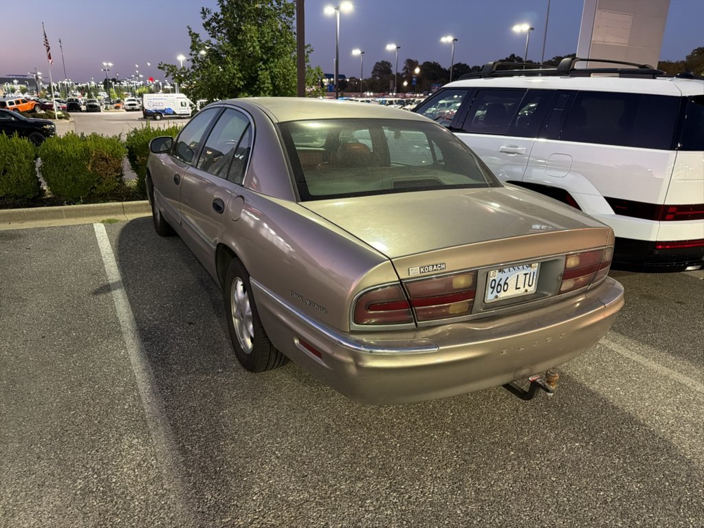 Used 2000 Dark Brown Stripe Buick Base image 5