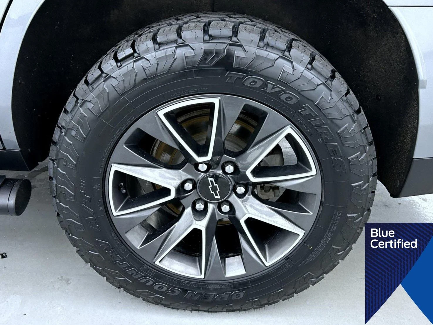 Certified Used 2021 Gray Chevrolet Z71 image 24