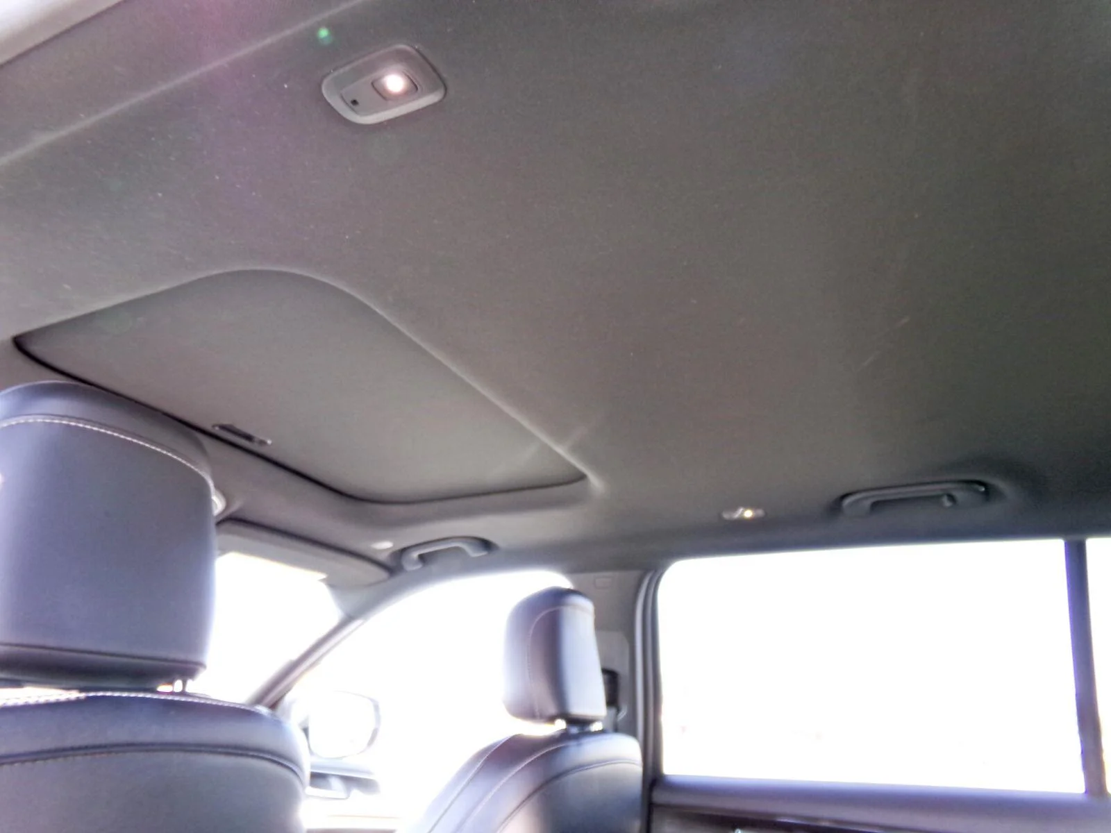 Used 2023 Bright White Clearcoat Jeep Altitude image 4