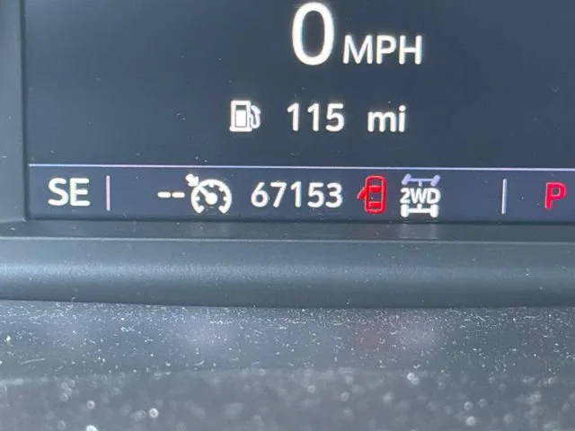 Used 2019 SUMMIT WHITE Chevrolet RST image 27