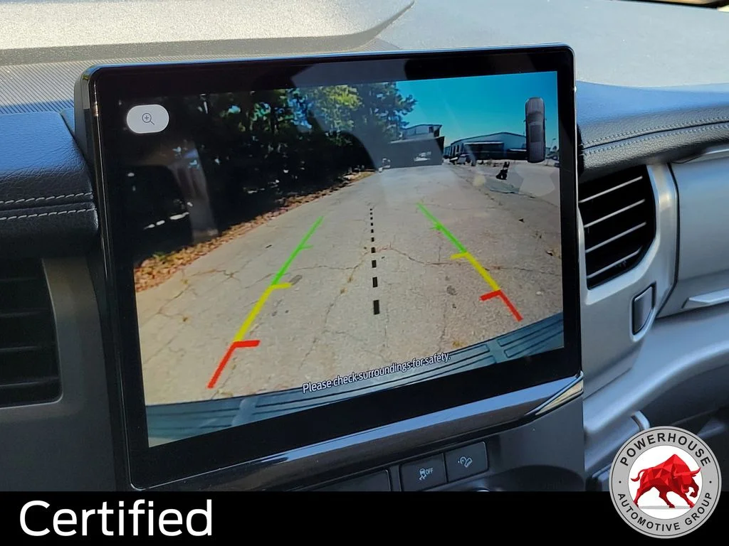 Used 2023 Silver Ford XLT image 26