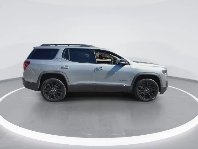 Used 2023 Silver GMC SLE image 9