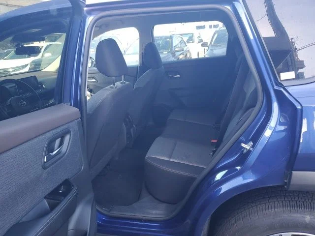 Used 2023 Blue Nissan SV image 10