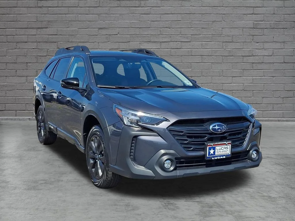 Used 2023  Subaru Onyx Edition XT image 2