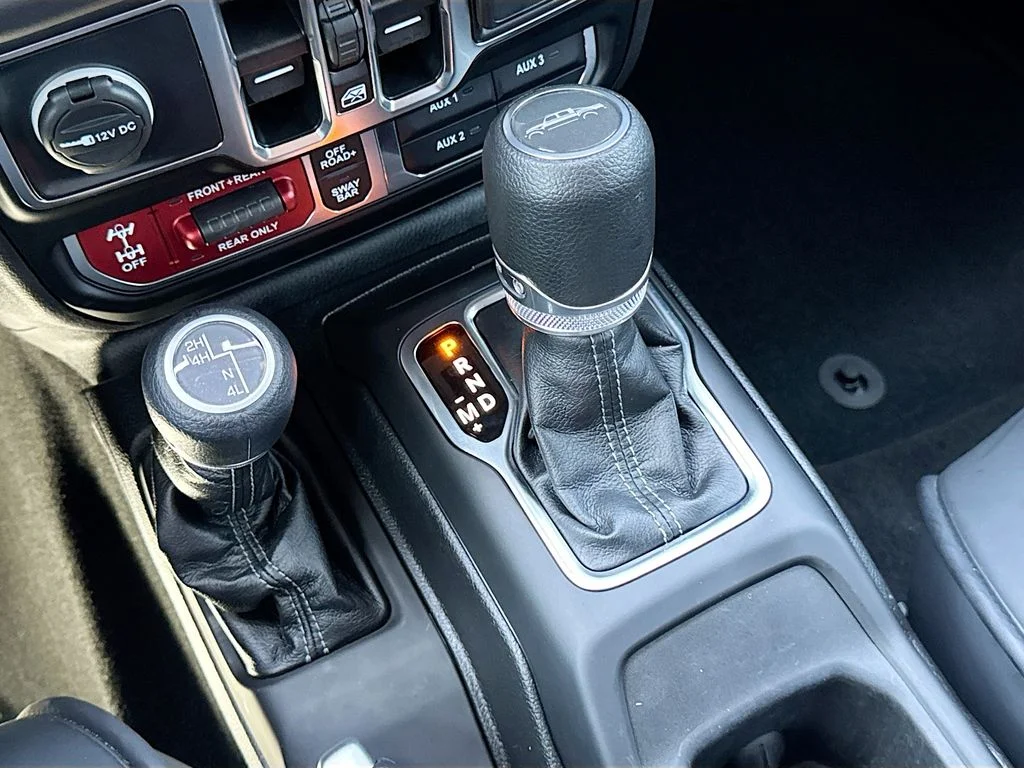 Used 2025 Gray Jeep Rubicon image 20