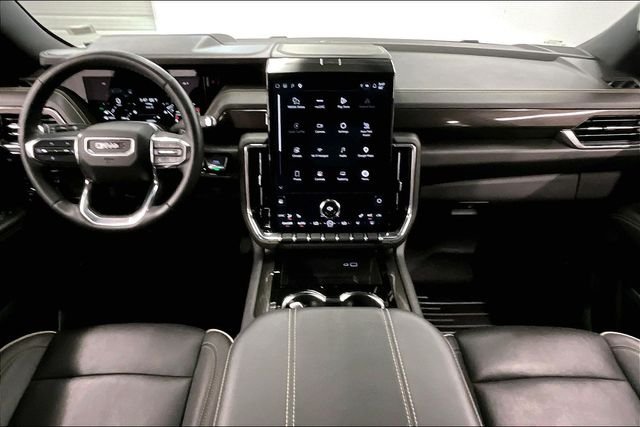 Used 2025 Summit White GMC Elevation image 18
