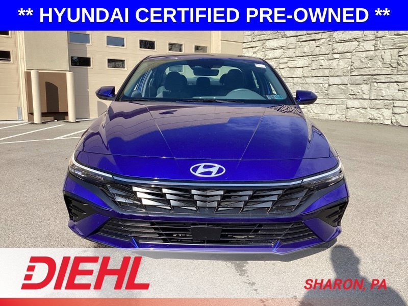 Certified Used 2025 Blue Hyundai SEL Convenience image 2