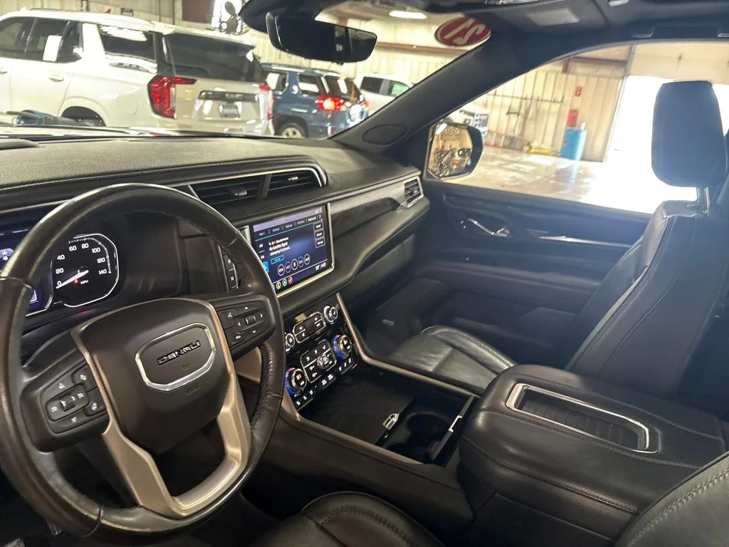 Used 2021 Black GMC Denali image 18
