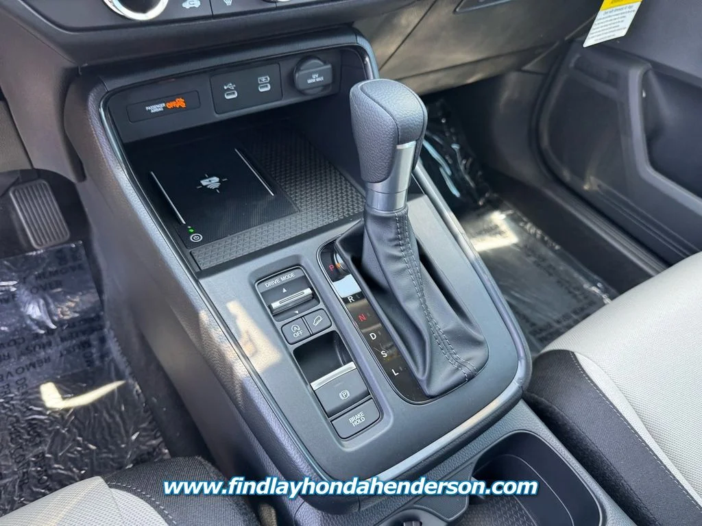 New 2027 Platinum White Pearl Honda LX image 17