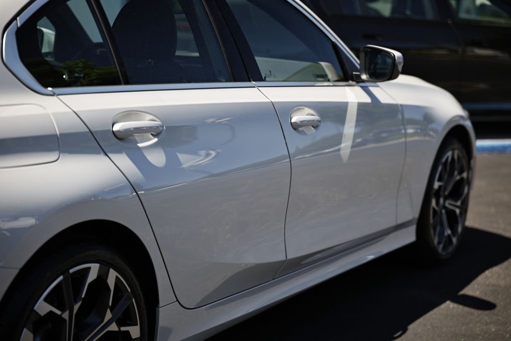 Used 2026 Mineral White Metallic BMW 330i xDrive image 5