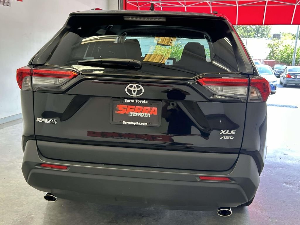 Used 2025 Black Toyota XLE image 4