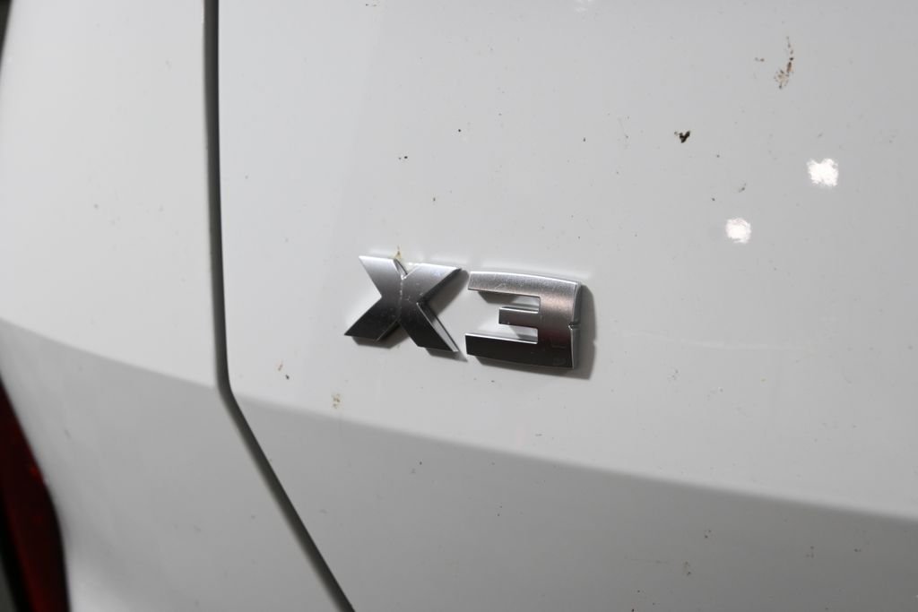 New 2026 Alpine White BMW M50 xDrive image 40