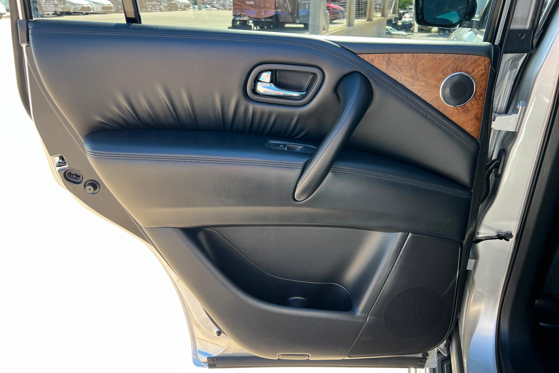 Used 2023 Brilliant Silver Metallic Nissan SL image 19