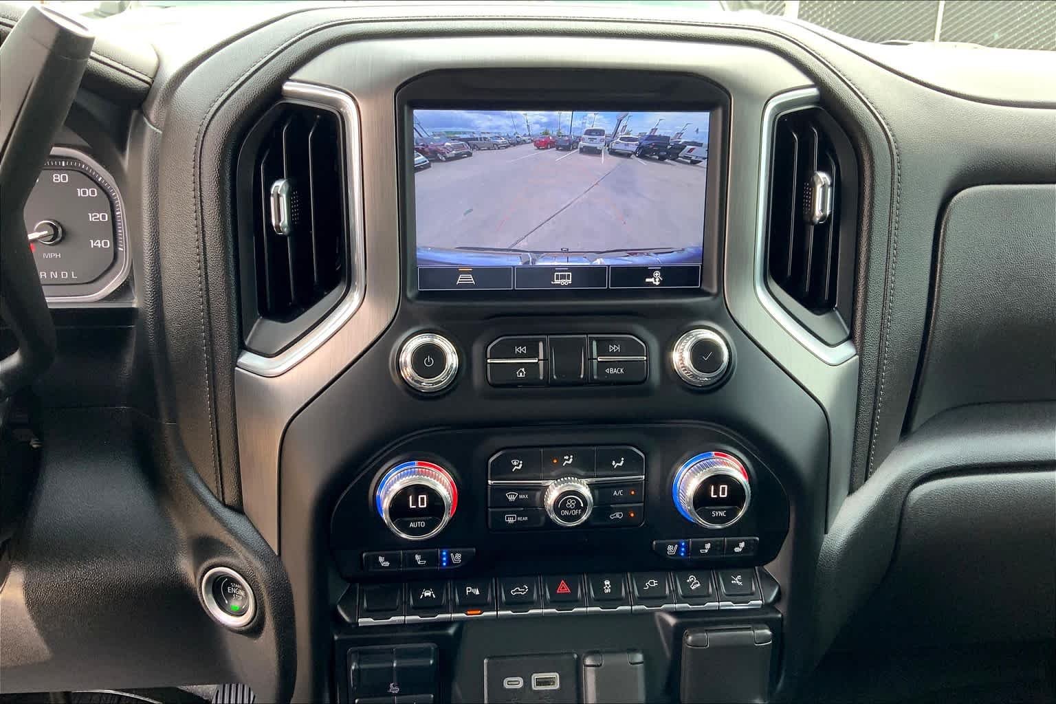 Used 2022 Onyx Black GMC Denali image 33