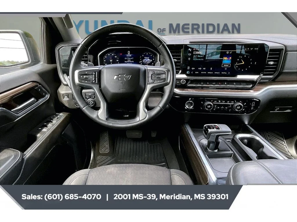 Used 2023 Dark Ash Metallic Chevrolet RST image 5
