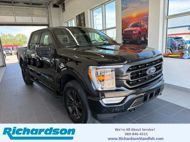 Certified Used 2021 Black Ford XLT image 1