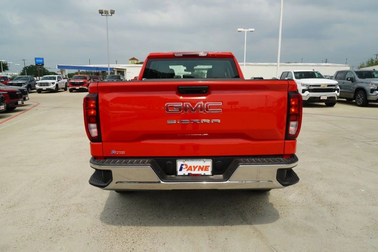 2026 GMC Sierra 1500 Pro - Photo 8
