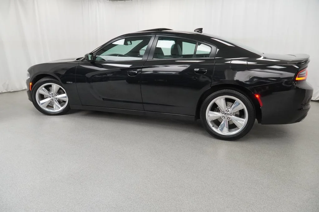 Used 2015 Black Dodge R/T image 14