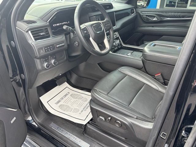 Used 2023 Black GMC Denali image 27