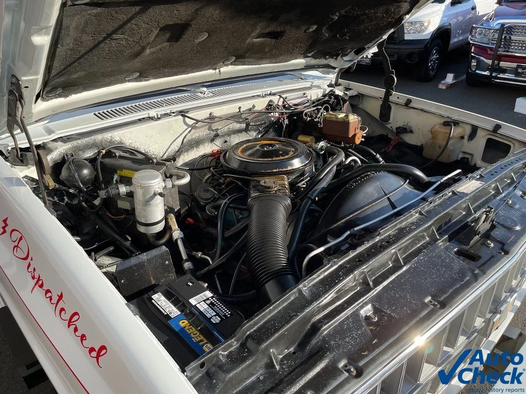 Used 1982 White Chevrolet  image 34