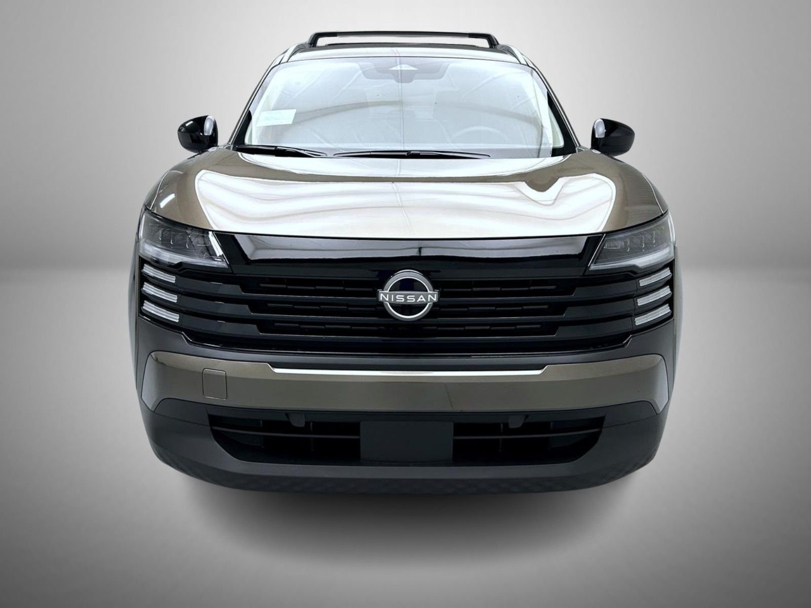 New 2027  Nissan  image 2