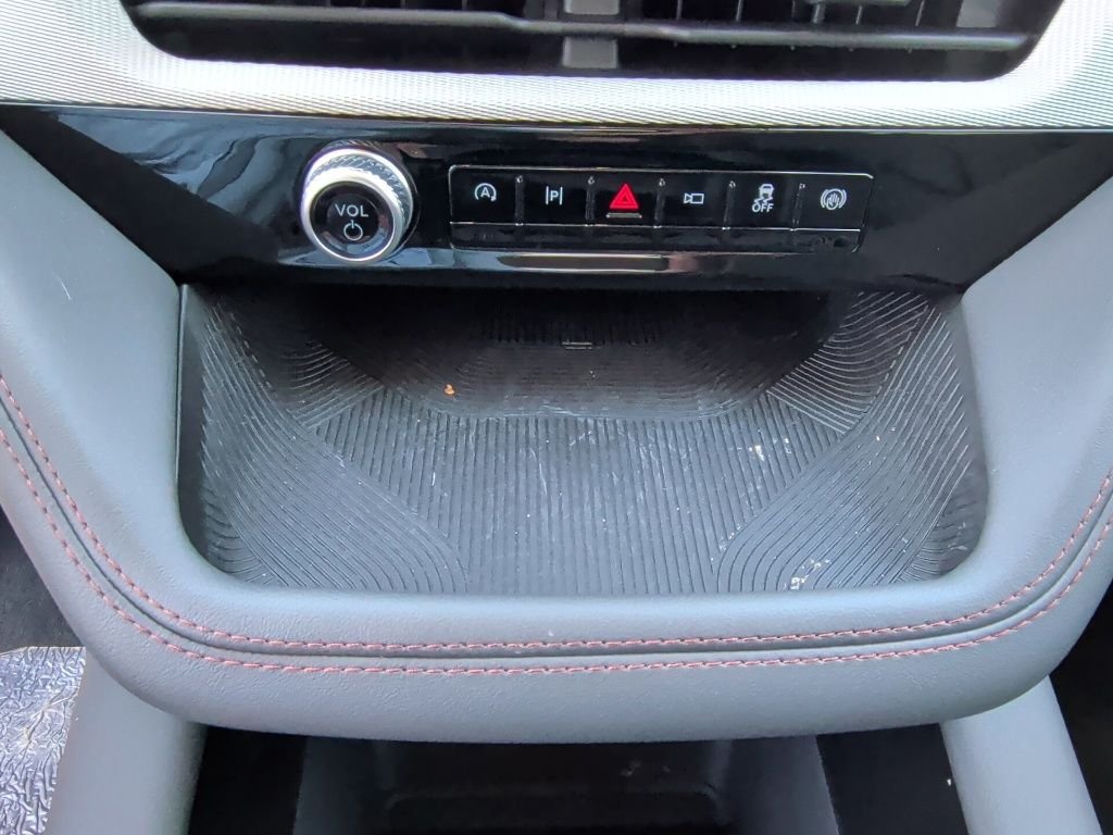 New 2026 Carbonized Gray Metallic Ford Active image 29