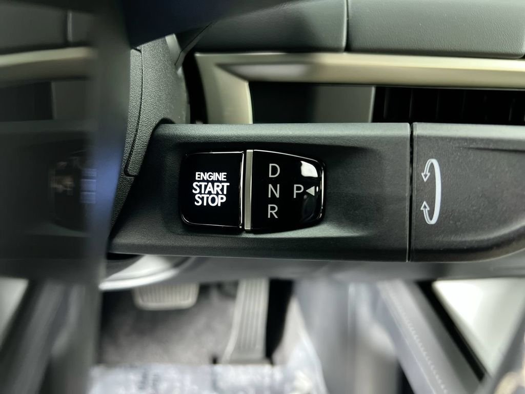 New 2027 Ebony Black Kia EX image 21