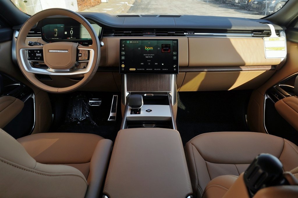 2025 LAND ROVER RANGE ROVER - Image 10