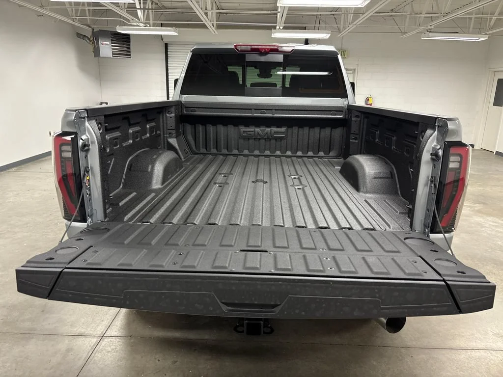 New 2026 Sterling Metallic GMC AT4 image 17