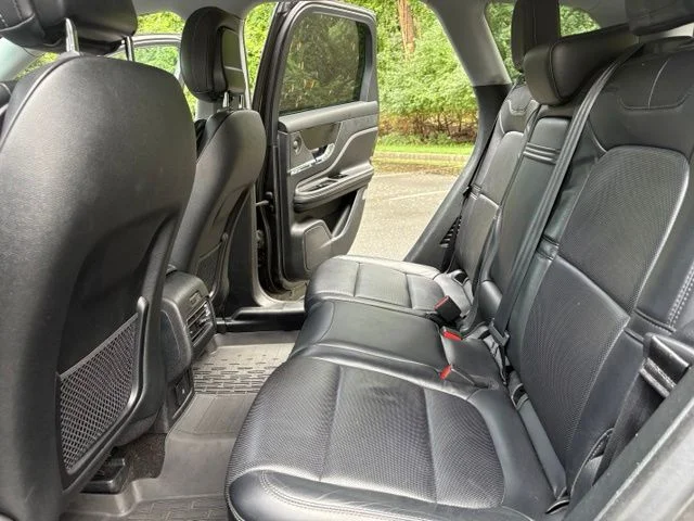 Used 2020 Magnetic Gray Lincoln Reserve image 14