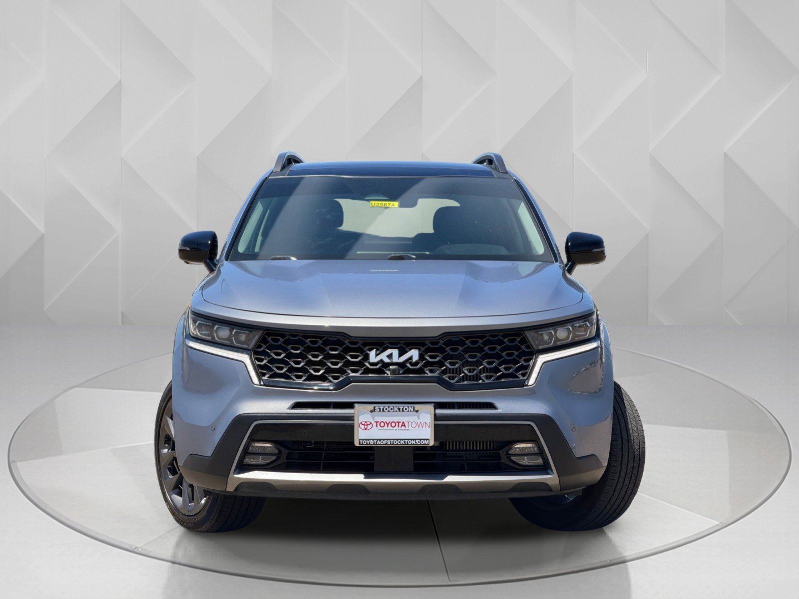 Used 2022 Everlasting Silver Kia X-Line SX Prestige image 5