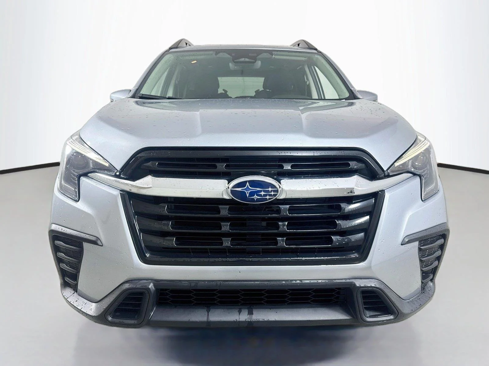 Certified Used 2023 Ice Silver Metallic Subaru Premium image 4