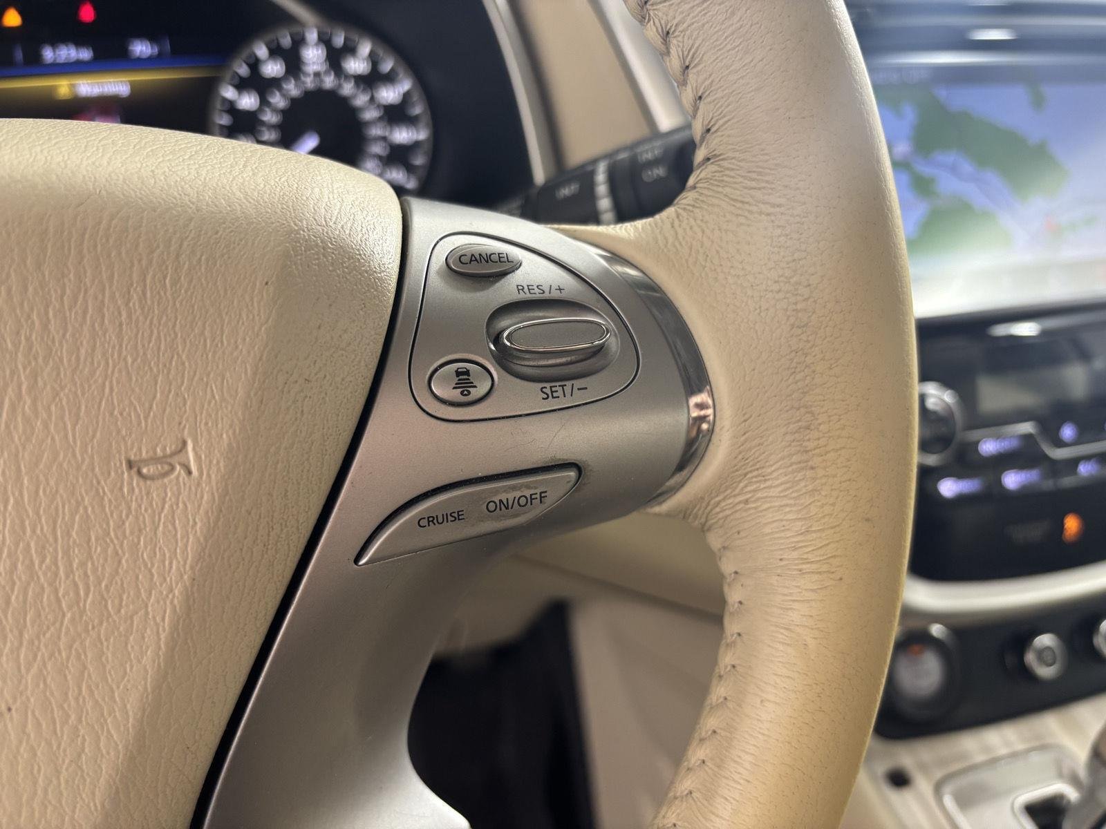 Used 2017 Pacific Sunset Nissan Platinum image 27
