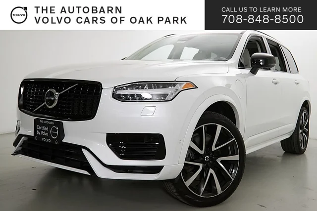 2023 Volvo XC90 Recharge Plug-In Hybrid T8 Plus Dark Theme 7 Passenger