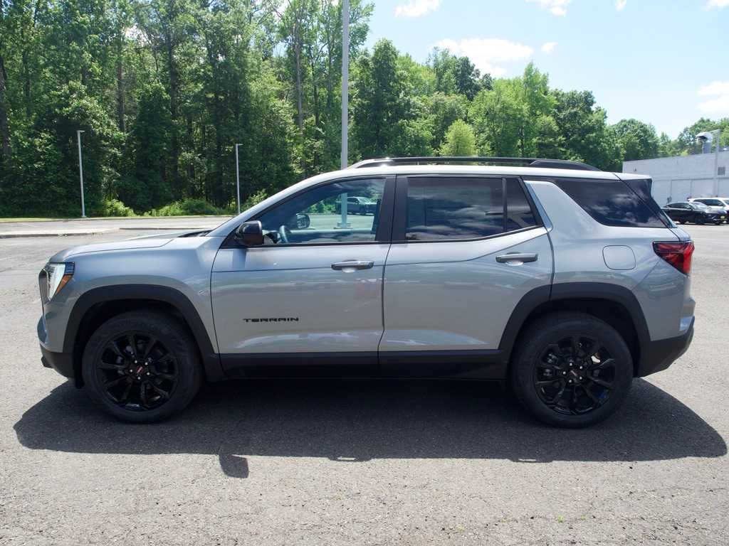 New 2026 Sterling Metallic GMC Elevation image 4