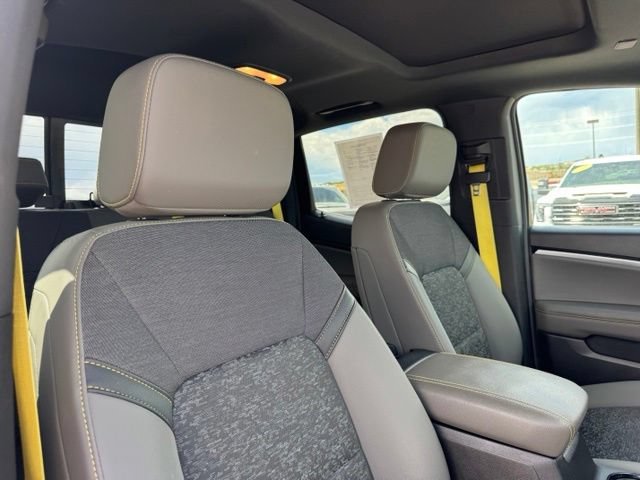 2024 Chevrolet Colorado ZR2 - Photo 22