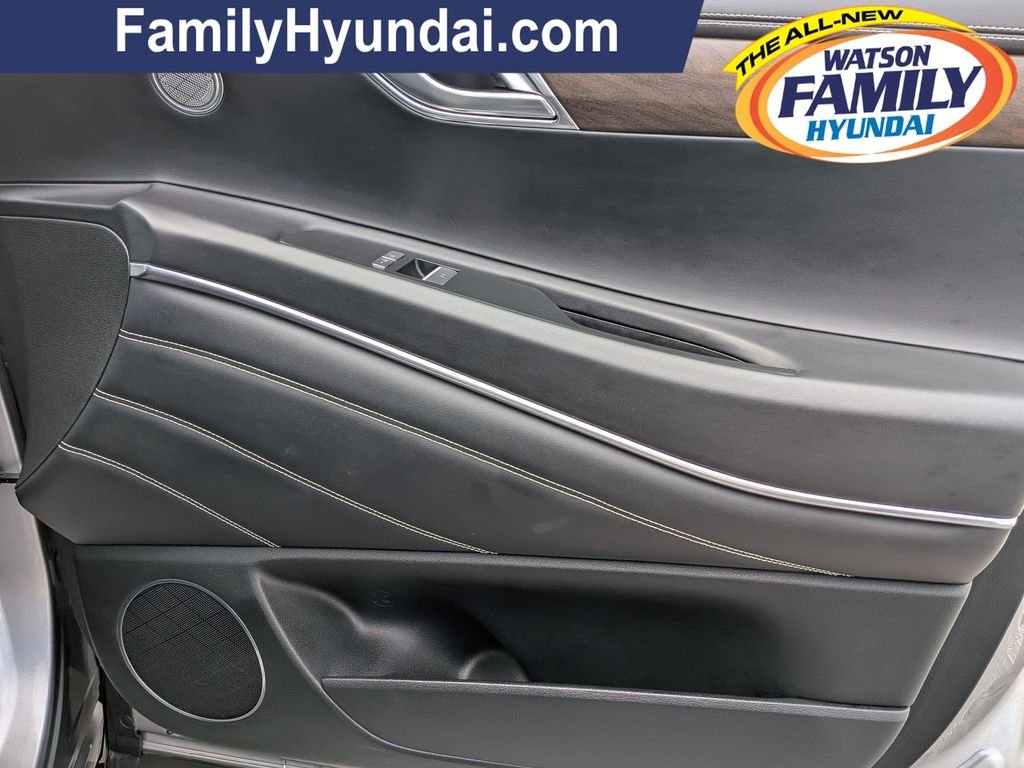 Used 2024 Silver Genesis 2.5T image 30