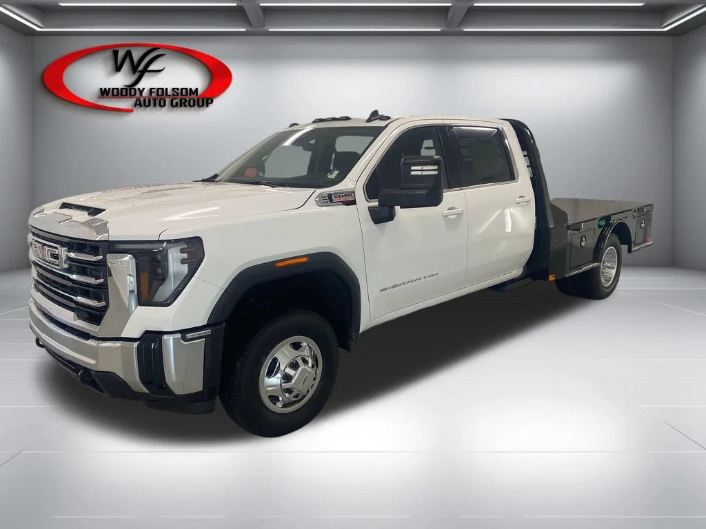 New 2026 Summit White GMC SLE image 3