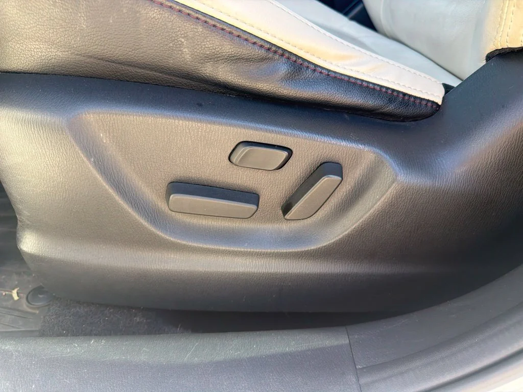 Used 2016 White Mazda Grand Touring image 11