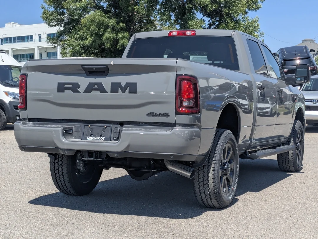 New 2026 Grey RAM Black Express - - 6.7L HO Diesel - 20 Black Wheels - 5th Wheel/Gooseneck Prep - Sport Hood & More! image 8